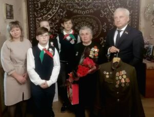 В Заводском районе продолжается чествование бывших несовершеннолетних узников фашистских концлагерей!