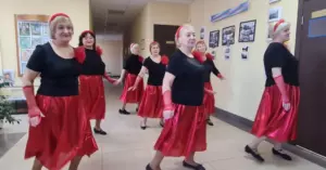🎶 В отделении дневного пребывания для граждан пожилого возраста ТЦСОН Заводского района состоялся танцевальный марафон «Осенние мелодии».