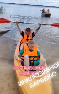 🌞 Лето. Вода. Смех. И — самое главное — все вместе.